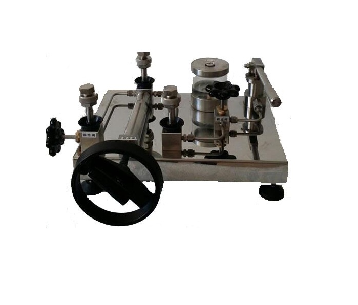 KT100 Hydraulic  comparator